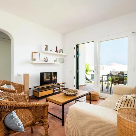 Harmonia - Arenal Den Castell Appartement